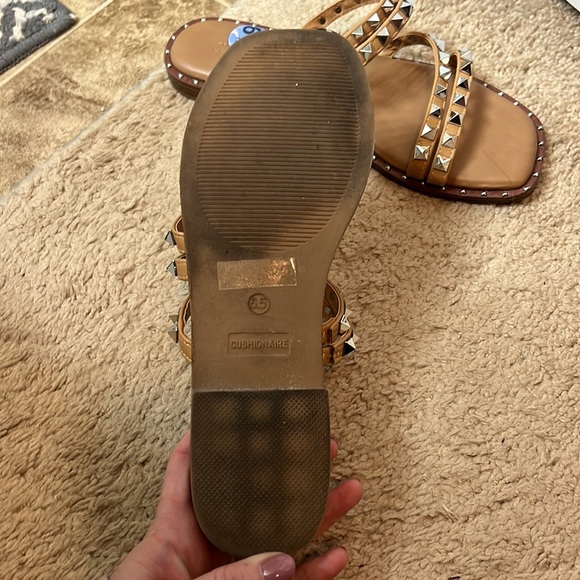 Tan studded slip on sandals. Size 6.5 - Picture 3 of 5